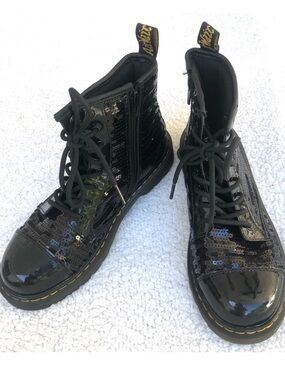 Dr Martens 1460 Pooch black sequin boot women’s size 7 Docs sparkly shoes